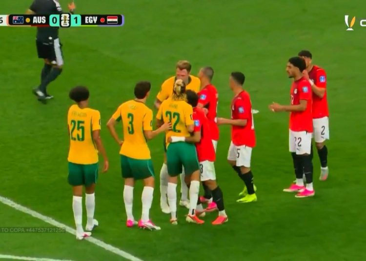 مصر تقترب من إنهاء الحلم الآسيوي.. وأستراليا على أعتاب توديع كأس العالم