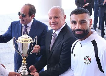 شوقي غريب: تكريم الرئيس السيسي لمنتخب مصر رسالة دعم كبيرة للكرة المصرية