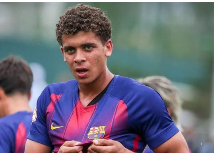 حمزة عبدالكريم يقترب من الظهور الأول مع برشلونة أمام يوروبا