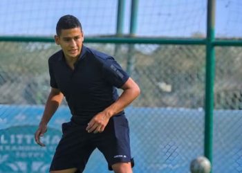 الاتحاد يقرر إيقاف أحمد ساري لمدة 6 أشهر بعد أزمة اللاعب مكاري