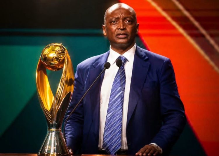 الكاف يرفض زيادة عدد الأندية المشاركة في بطولاته خلال موسم 2026-2027