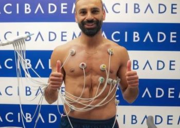 عاجل ورسميًا.. محمد صلاح يجتاز الفحص الطبي بنجاح تمهيدًا لانضمامه إلى طرابزون سبور