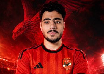 الأهلي يعلن التعاقد مع أكرم توفيق لمدة 3 مواسم