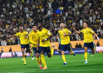 ساديو ماني يقود النصر لريمونتادا مثيرة أمام الاتفاق