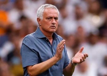 ريال مدريد يضرب بقوة.. الملكي أول فريق يصل إلى 10 أهداف في الدوريات الكبرى