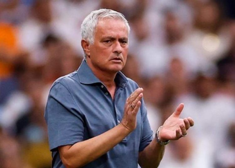ريال مدريد يضرب بقوة.. الملكي أول فريق يصل إلى 10 أهداف في الدوريات الكبرى
