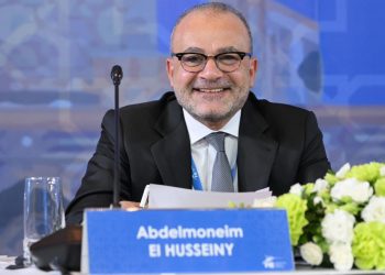 البطل الاولمبي عبد المنعم الحسيني