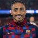 برشلونة يخطط لتمديد عقد رافينها