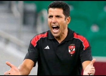 وكيل عموتة: ما يحدث حملة.. ولا توجد أي أزمة بينه وبين لاعبي الأهلي