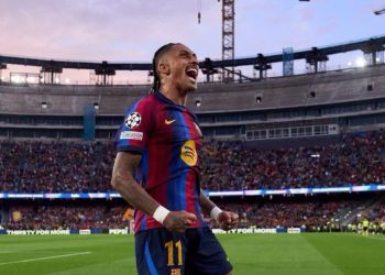 رسمياً.. رافينيا يجدد عقده مع برشلونة حتى عام 2028