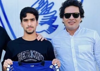 مرازيق مع وكيله محمد عبد الحميد