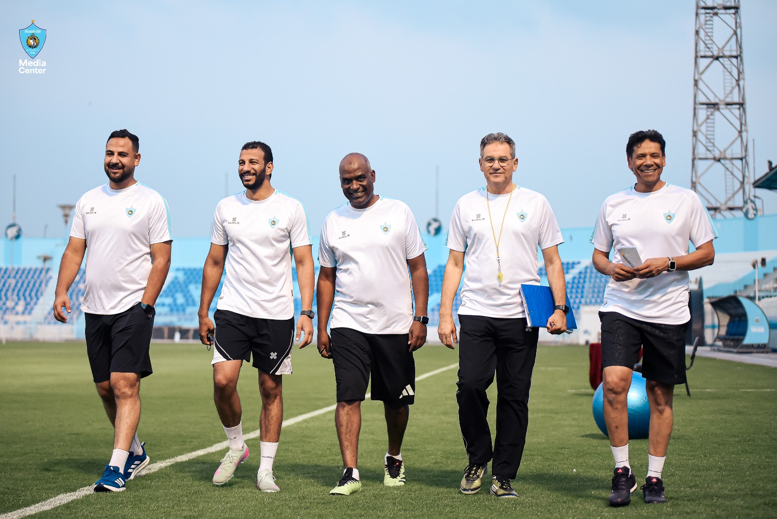 الجهاز الفني لفريق غزل المحلة