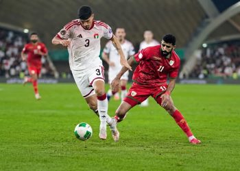 الأبيض الإماراتي يلحق بالأخضر السعودي في نهائي خليجي 27