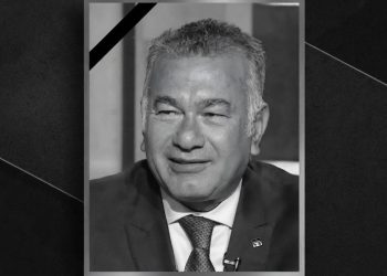 خالد جلال يبكي رحيل زميل العمر نصر إبراهيم: صدمة كبيرة ولم أصدق!