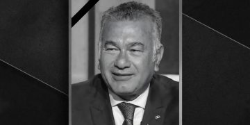 خالد جلال يبكي رحيل زميل العمر نصر إبراهيم: صدمة كبيرة ولم أصدق!