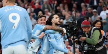 مانشستر سيتي يسحق ليفربول بثلاثية نظيفة في الدوري الإنجليزي
