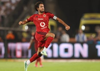 الأهلي يقترب من تجديد عقد محمد هاني.. وجلسة حاسمة خلال ساعات