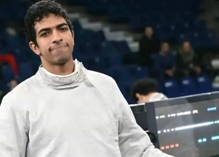 أحمد هشام إلى ربع نهائي كأس العالم لسلاح السيف