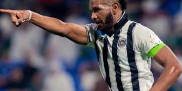 علي البليهي ينفرد بصدارة المدافعين الهدافين في تاريخ دوري روشن