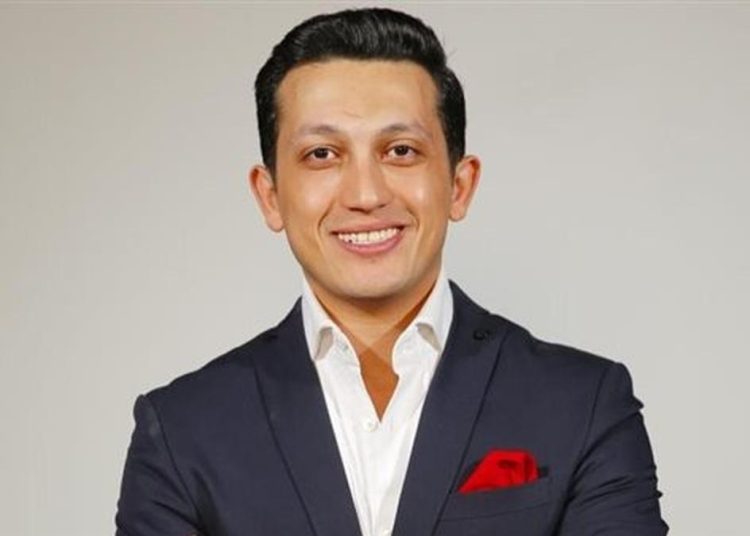 الإعلامي أمير هشام