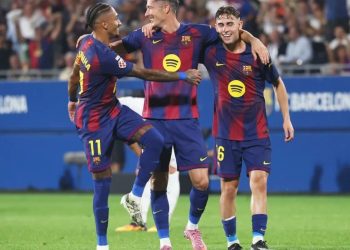 سداسية مدوية.. ماذا فعل برشلونة في ألافيس؟