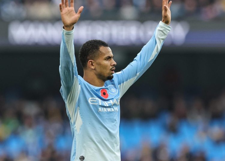 برايتون يُسقط مانشستر سيتي في الاتحاد ويشعل صراع صدارة الدوري الإنجليزي
