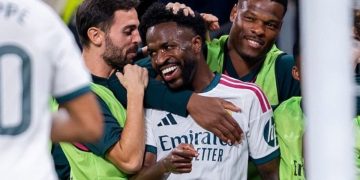 فينيسيوس يكثف جهوده للعودة إلى قمة مستواه.. برنامج تدريبي خاص من ريال مدريد