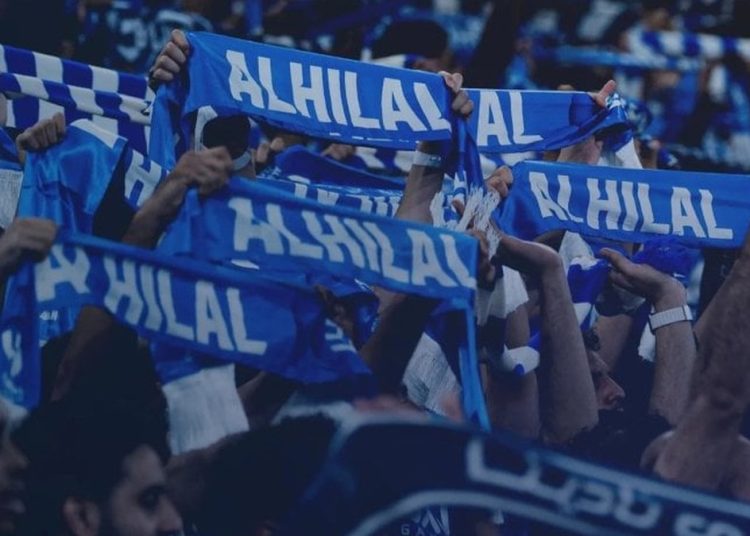 الهلال يطلق مكافآت سخية لجماهيره الأكثر حضورًا.. خصم 25% ولقاء اللاعبين