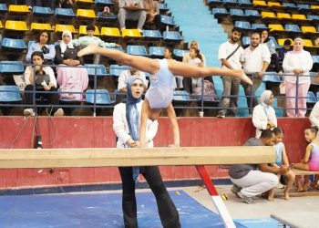 فيروز أحمد حسن بطلة الجمباز