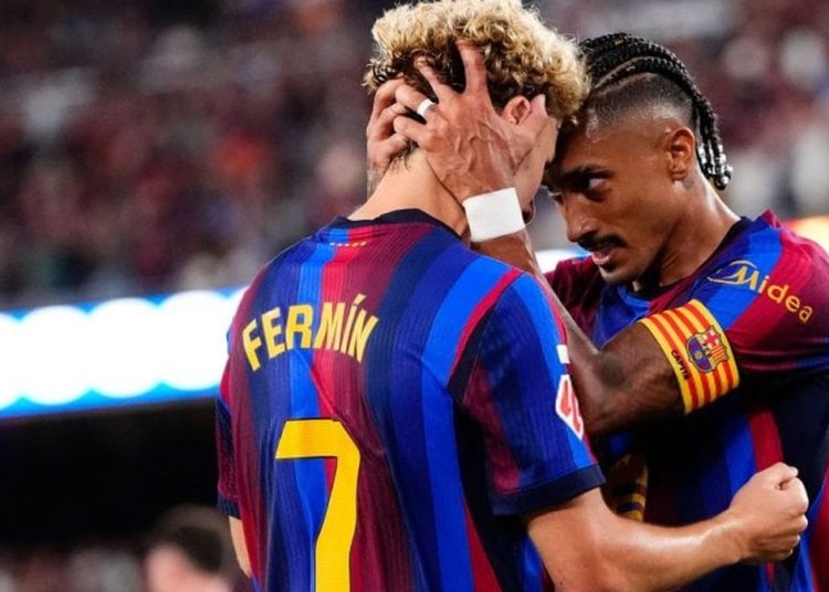 فيرمين لوبيز لاعب برشلونة