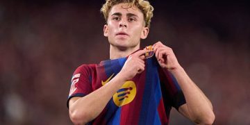 فيرمين لوبيز لاعب برشلونة