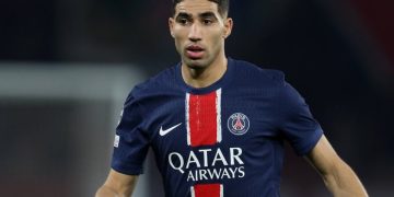 هاتريك حكيمي يقود باريس لاكتساح لوهافر بخماسية في الدوري الفرنسي