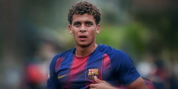 برشلونة يحدد موعد سداد باقي صفقة حمزة عبد الكريم للأهلي