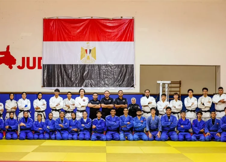 وزير الرياضة يهنئ منتخب الجودو للشباب بعد حصد 5 ميداليات في بطولة "جراند بري" بطاجيكستان