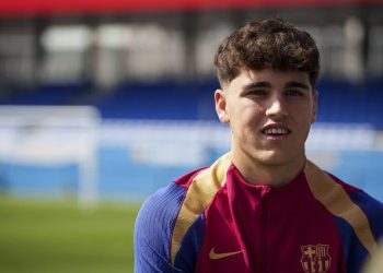باو كوبارسي مدافع برشلونة