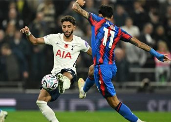 مرموش يصنع الفرص ويقترب من التهديف في فوز توتنهام على كريستال بالاس بثنائية بالبريميرليج