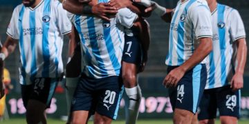 لاعبو بيراميدز يحتفلون بهدف