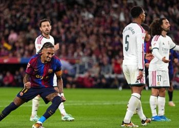 رافينيا يواصل هوايته المفضلة أمام ريال مدريد