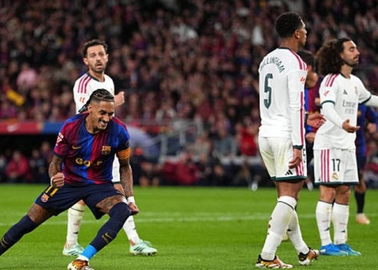 رافينيا يواصل هوايته المفضلة أمام ريال مدريد