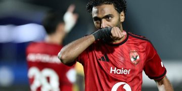 حسين الشحات لاعب الأهلي