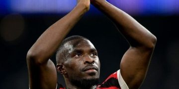 فيكايو توموري