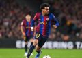 لامين يامال لاعب برشلونة