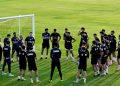 لاعبو الزمالك في التدريبات الجماعية