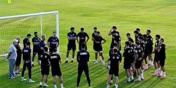لاعبو الزمالك في التدريبات الجماعية
